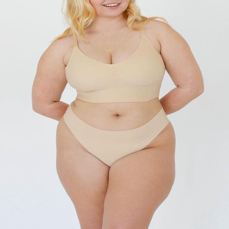 Signature Mid-Rise Thong - Creme