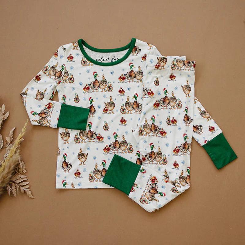 Velvet Fawn Merry Mallards 2 PC Set