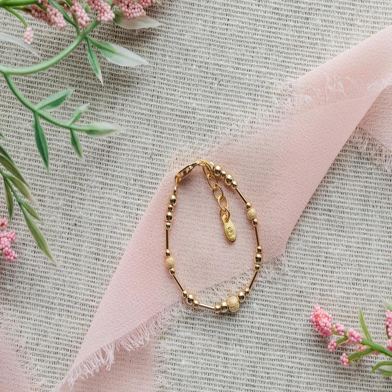 Cherished Moments Reese Gold-Plated Bracelet with Stardust Beads (SM)